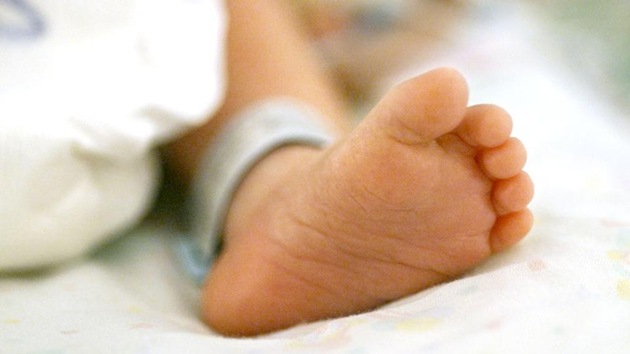 An Indian-origin woman is fighting charges of manslaughter at a UK court trial where she is accused of shaking her six-month-old baby girl to death. An Indian-origin woman is fighting charges of manslaughter at a UK court trial where she is accused of shaking her six-month-old baby girl to death.