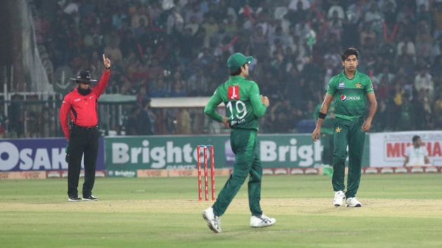 Mohammad Hasnain celebrates after getting a wicket.(PCB)