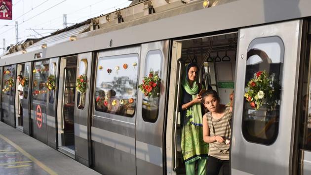 Delhi Metro’s Grey Line that connects Najafgarh with the rest of the city began its operations on October 4, 2019.(Vipin Kumar/HT Photo)