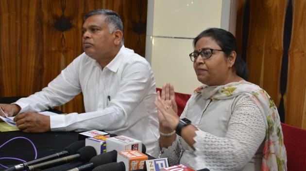 Haryana Pradesh Mahila Congress general secretary Anjali Bansal during a press conference held in Panchkula said she was deliberately left out as she was construed as Ashok Tanwar’s supporter.(Sant Arora/HT)