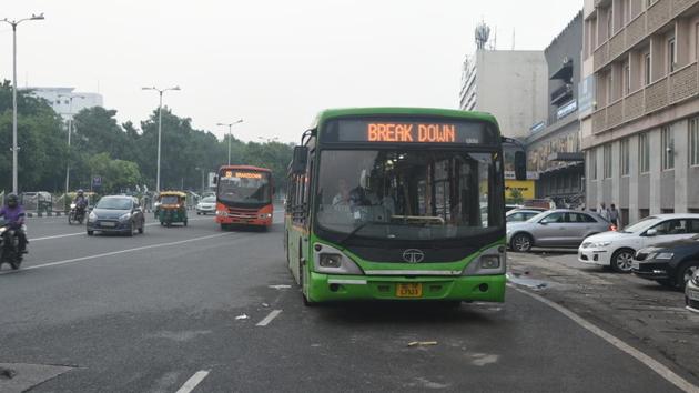 Police said that the bus driver claimed that he lost control over the vehicle after the brakes of the vehicle malfunctioned. Police have arrested the driver. (HT File / Representatonal Photo) Police said that the bus driver claimed that he lost control over the vehicle after the brakes of the vehicle malfunctioned. Police have arrested the driver. (HT File / Representatonal Photo)