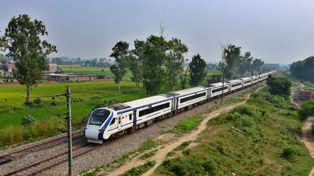 The New Delhi - Sri Vaishno Devi Katra Vande Bharat Express train passes through Ludhiana, towards Katra, during its inaugural run. (Gurpreet Singh / HT Photo)