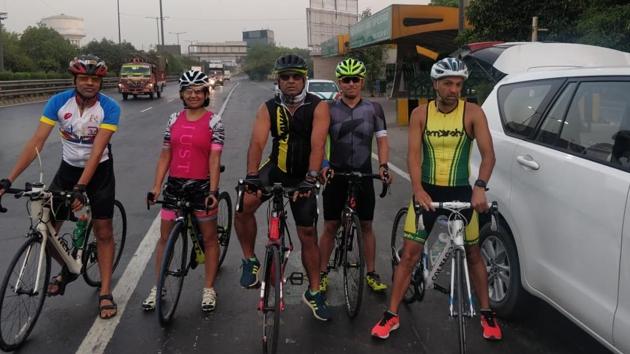 at least 50 Indians at the India’s first Ironman 70.3 event are under the guidance, expertise and training of one single tri-angel - Kaustubh Radkar (extreme right)- 25 from Pune and 25 from other cities. (HT Photo) at least 50 Indians at the India’s first Ironman 70.3 event are under the guidance, expertise and training of one single tri-angel - Kaustubh Radkar (extreme right)- 25 from Pune and 25 from other cities. (HT Photo)