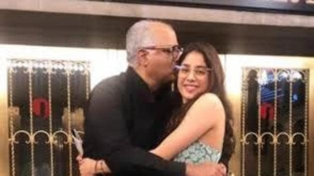 Janhvi Kapoor will soon work with dad Boney Kapoor o a film.