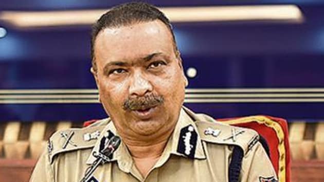 Jammu and Kashmir DGP Dilbagh Singh on Sunday said that 200-300 militants are presently active in the region.(Waseem Andrabi / Hindustan Times)