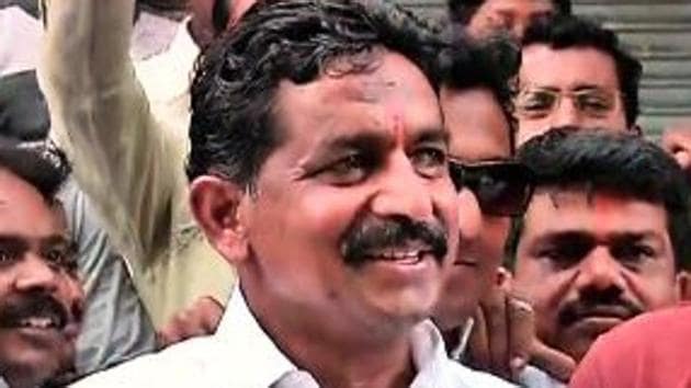 In Khadakwasla, Sena district president Ramesh Konde has filed nomination and is firm on contesting polls against BJP’s Bhimrao Tapkir and NCP’s Sachin Dodke (HT FILE PHOTO)