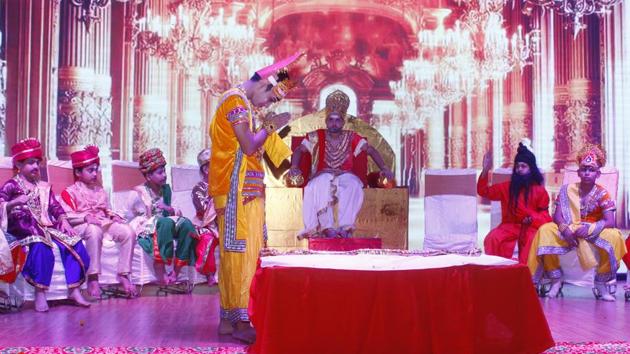 Children participate in Ramlila organised by the RWA of DLF Phase 2 at the community centre, in Gurugram. (Yogendra Kumar/HT Photo)