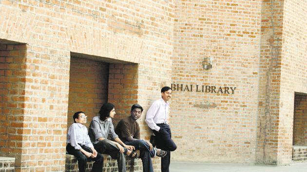 IIM Ahmedabad invited students to apply for doctoral programmes in 11 fields. (Representational image)(HT file)