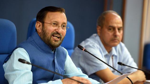 West Bengal is ruled by Mamata Banerjee-led Trinamool Congress (TMC) and the Aam Aadmi Party (AAP) led by Arvind Kejriwal is in power in Delhi.(Sonu Mehta/HT PHOTO) West Bengal is ruled by Mamata Banerjee-led Trinamool Congress (TMC) and the Aam Aadmi Party (AAP) led by Arvind Kejriwal is in power in Delhi.(Sonu Mehta/HT PHOTO)