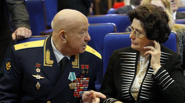 Leonov speaks with Yuri Gagarin’s widow Valentina during a reception marking a half century since Gagarin became the first human to go to outer space in 1961, in the Moscow Kremlin, on April 12, 2011. Leonov will be laid to rest at a cemetery just outside Moscow on Tuesday. (SPUTNIK / AFP File)
