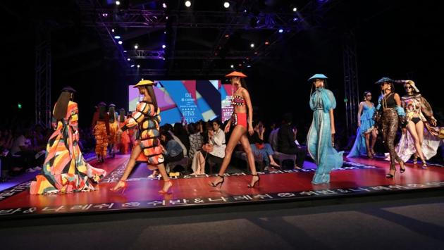 Models walk the ramp showcasing the creations of fashion designers Shivan and Narresh on the fourth day of Lotus Make-up India Fashion Week. (IANS)