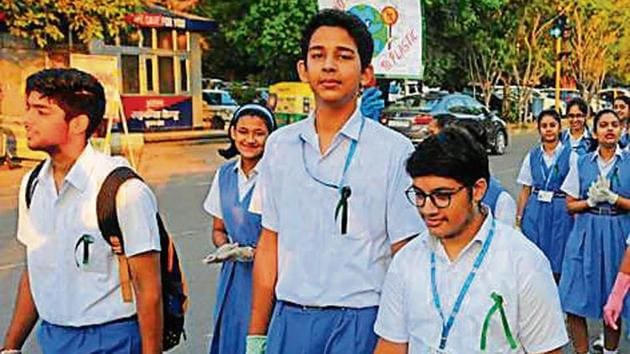 St Kabir pupils spread message of cleanliness. (HT) St Kabir pupils spread message of cleanliness. (HT)