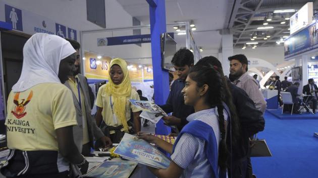 Kolkata students learn about career in hospitality at education expo organised by a Mumbai based education consultant. (Representational image)(HT file) Kolkata students learn about career in hospitality at education expo organised by a Mumbai based education consultant. (Representational image)(HT file)