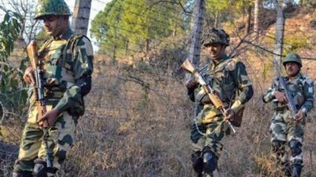 The death of the woman took the number of fatalities in Pakistani firing along the LoC in the past four days to three. (Image used for representation). (PTI PHOTO.) The death of the woman took the number of fatalities in Pakistani firing along the LoC in the past four days to three. (Image used for representation). (PTI PHOTO.)