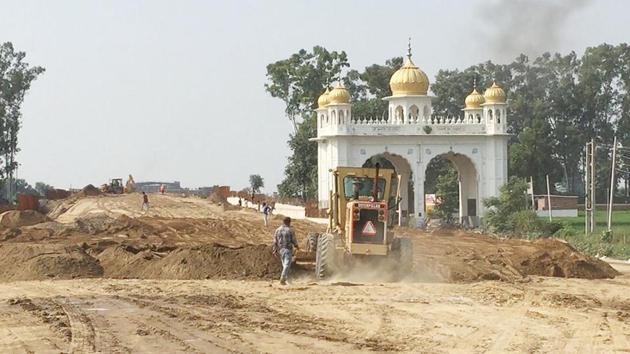 A view of the construction work of Kartarpur Corridor at Dera Baba Nanak district Gurdaspur. (Sameer Sehgal / HT File)