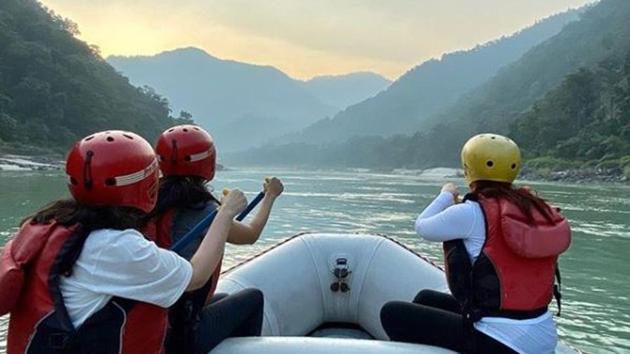 Twinkle Khanna shared a new pictures from the hills.(Instagram) Twinkle Khanna shared a new pictures from the hills.(Instagram)