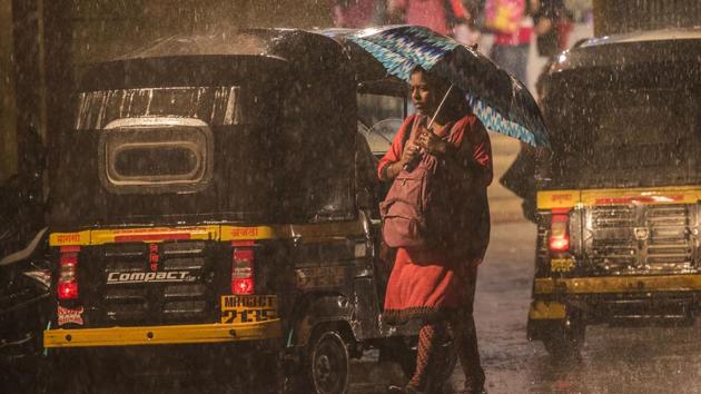 People deals with rain at Bhandup in Mumbai, India, on Saturday, October 12, 2019. (Pratik Chorge/HT Photo) People deals with rain at Bhandup in Mumbai, India, on Saturday, October 12, 2019. (Pratik Chorge/HT Photo)