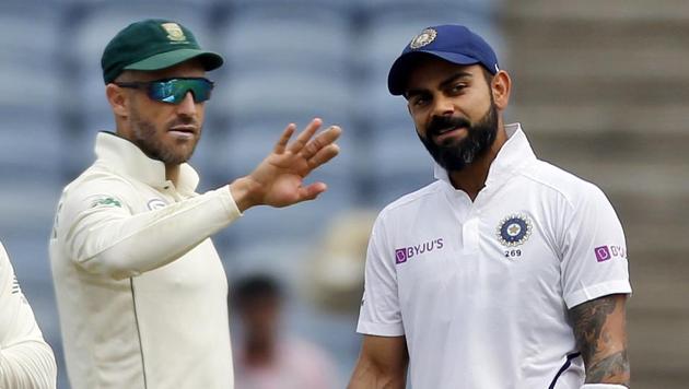 South Africa captain Faf du Plessis (L) and India captain Virat Kohli (R)(AP)