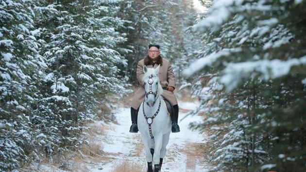 North Korean leader Kim Jong Un rides a horse during snowfall in Mount Paektu. (KCNA via REUTERS)