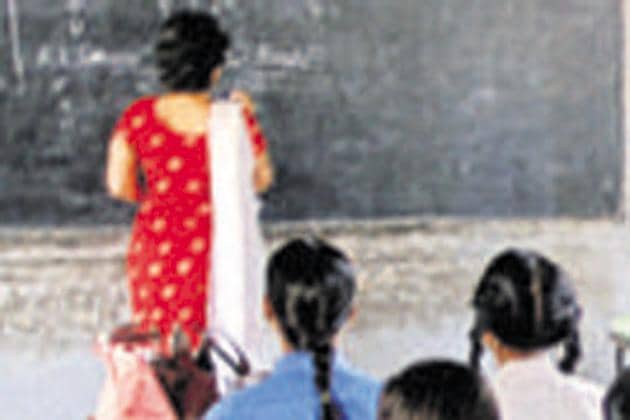 Bihar seeks legal opinion on EPF benefits to teachers. (Representational image) (HT file) Bihar seeks legal opinion on EPF benefits to teachers. (Representational image) (HT file)