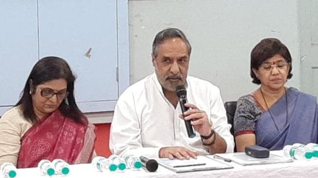Congress leader Anand Sharma (centre) during a press conference in the city on Saturday. (HT PHOTO) Congress leader Anand Sharma (centre) during a press conference in the city on Saturday. (HT PHOTO)