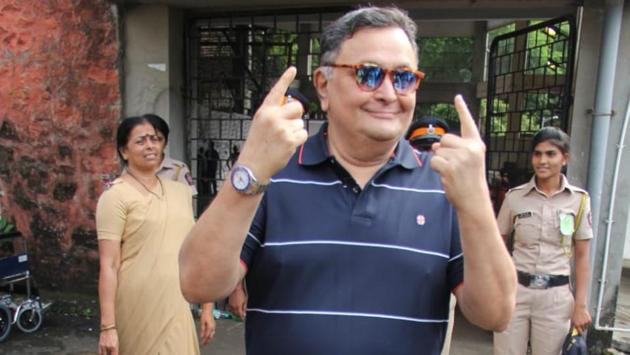 A happy Rishi Kapoor after casting his vote.