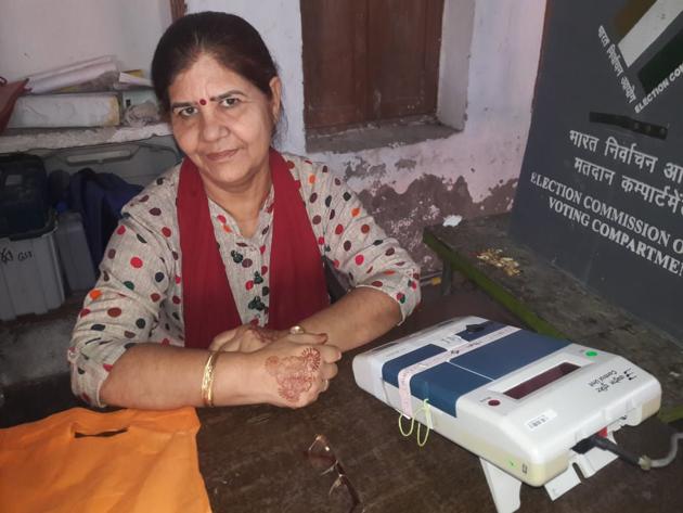 Shashi, headmistress (HT PHOTO) Shashi, headmistress (HT PHOTO)