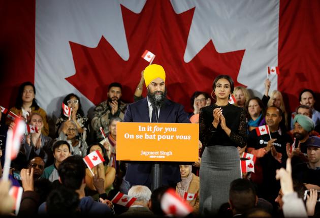 New Democratic Party leader Jagmeet Singh speaks to supporters after he was re-elected in Burnaby South at an NDP election night party in Burnaby, British Columbia, Canada.(REUTERS)