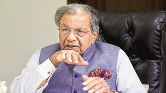 N K Singh, the chairman of the 15th Finance Commission referred to Prime Minister Narendra Modi’s goal of making India a $5-trillion economy.(Sonu Mehta/HT Photo) N K Singh, the chairman of the 15th Finance Commission referred to Prime Minister Narendra Modi’s goal of making India a $5-trillion economy.(Sonu Mehta/HT Photo)