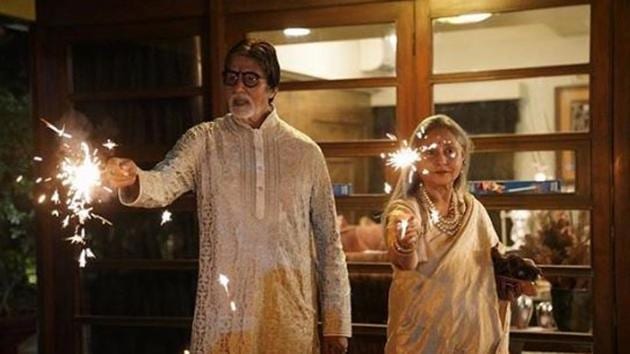 Amitabh Bachchan celebrates Diwali in 2018.