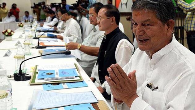 The CBI started a preliminary enquiry (PE) after Harish Rawat was purportedly seen in a sting video negotiating a deal to buy the support of rebel MLAs.(File photo)