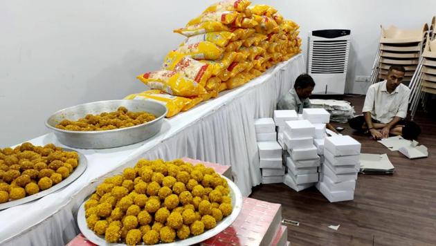 Ladoos were seen at the BJP state office in Mumbai even as the counting was underway. NDA seems to have lost momentum from its stellar 2019 Lok Sabha result in both the states, with the BJP’s seat share dropping from the previous state election results of 2014. (ANI) Ladoos were seen at the BJP state office in Mumbai even as the counting was underway. NDA seems to have lost momentum from its stellar 2019 Lok Sabha result in both the states, with the BJP’s seat share dropping from the previous state election results of 2014. (ANI)