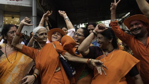Shiv Sena party workers celebrates victory of their candidate at Sena Bhavan, Dadar in Mumbai. (Satish Bate/HT Photo) Shiv Sena party workers celebrates victory of their candidate at Sena Bhavan, Dadar in Mumbai. (Satish Bate/HT Photo)