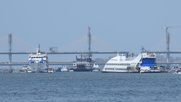The Goa government has fought a 15-year long battle with Karnataka over the waters of River Mahadayi that originates in the Western Ghats in North Karnataka along the border with Karnataka and flows into Goa as the Mandovi (in pic). (HT photo) The Goa government has fought a 15-year long battle with Karnataka over the waters of River Mahadayi that originates in the Western Ghats in North Karnataka along the border with Karnataka and flows into Goa as the Mandovi (in pic). (HT photo)
