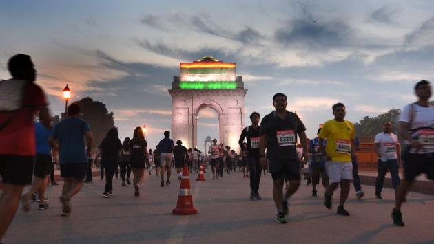 Participants during the Delhi Half Marathon, near India Gate, Rajpath, in New Delhi. (Arvind Yadav / HT Photo) Participants during the Delhi Half Marathon, near India Gate, Rajpath, in New Delhi. (Arvind Yadav / HT Photo)