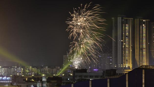 Air quality across the national capital in the run-up to Diwali this year has been much cleaner in comparison to the days preceding the festival since 2016 (Kunal Patil/HT Photo) Air quality across the national capital in the run-up to Diwali this year has been much cleaner in comparison to the days preceding the festival since 2016 (Kunal Patil/HT Photo)
