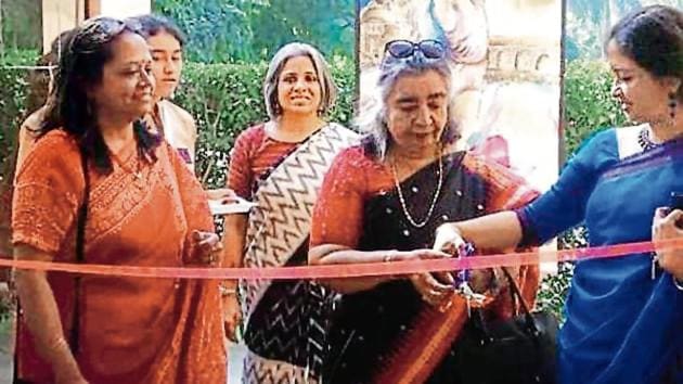 Richa Agnihotri and Founder Principal Gauri Ishwaran inaugurating the Career Fair at Sanskriti School. (HT) Richa Agnihotri and Founder Principal Gauri Ishwaran inaugurating the Career Fair at Sanskriti School. (HT)