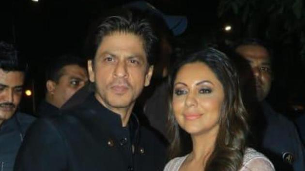 Shah Rukh Khan attended the Amitabh Bachchan Diwali party with wife Gauri Khan. Shah Rukh Khan attended the Amitabh Bachchan Diwali party with wife Gauri Khan.
