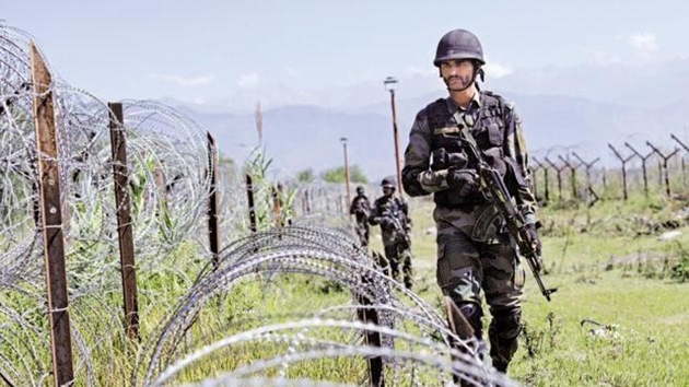 A soldier patrolling the Indian border. (Representative) (HT Photo) A soldier patrolling the Indian border. (Representative) (HT Photo)