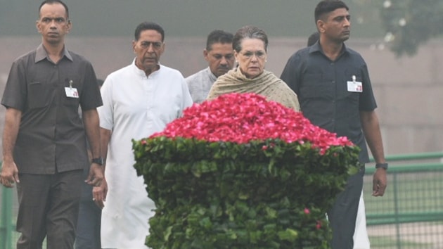 Congress interim president Sonia Gandhi paid tribute to former prime minister Indira Gandhi on the occasion of her death anniversary , at Shakti Sthal, New Delhi, October 31, 2019. (Sonu Mehta / HT Photo) Congress interim president Sonia Gandhi paid tribute to former prime minister Indira Gandhi on the occasion of her death anniversary , at Shakti Sthal, New Delhi, October 31, 2019. (Sonu Mehta / HT Photo)