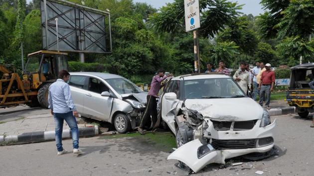 Cars damaged after an accident at the Radha Soami light point on Airport Road in Mohali. (HT FILE) Cars damaged after an accident at the Radha Soami light point on Airport Road in Mohali. (HT FILE)