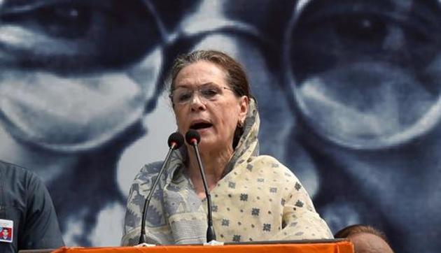 Congress President Sonia Gandhi to decide who will lead the Congress Legislature Party (CLP).(PTI Photo)