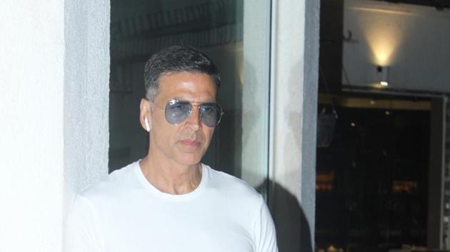 Akshay Kumar celebrates the success of Housefull 4 in Mumbai on Nov 1.(IANS)