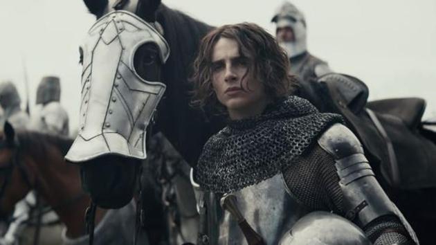The King movie review: Timothee Chalamet’s quiet intensity is overpowered by Robert Pattinson’s manic performance.