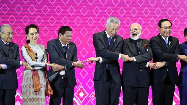 Prime Minister Narendra Modi laughs next to Singapore Prime Minister Lee Hsien Loong at the ASEAN-India Summit (REUTERS) Prime Minister Narendra Modi laughs next to Singapore Prime Minister Lee Hsien Loong at the ASEAN-India Summit (REUTERS)