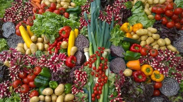 Growing interest in wild edibles raises the risk for people in wealthy countries, too, especially as some plants may become more toxic with changing climate.(Unsplash) Growing interest in wild edibles raises the risk for people in wealthy countries, too, especially as some plants may become more toxic with changing climate.(Unsplash)