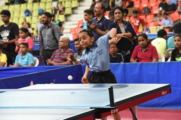 Riana Bhoota of Thane (seen) scored a 11-6, 11-8, 11-2 victory over Ikshika Umate. (HT PHOTO) Riana Bhoota of Thane (seen) scored a 11-6, 11-8, 11-2 victory over Ikshika Umate. (HT PHOTO)