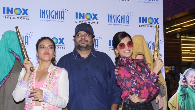 Tushar Hiranandani with actors Bhumi Pednekar and Taapsee Pannu at the trailer launch of their film Saand Ki Aankh.(IANS)