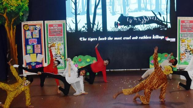 The aim was to raise awareness about the need to protect wildlife. (HT) The aim was to raise awareness about the need to protect wildlife. (HT)