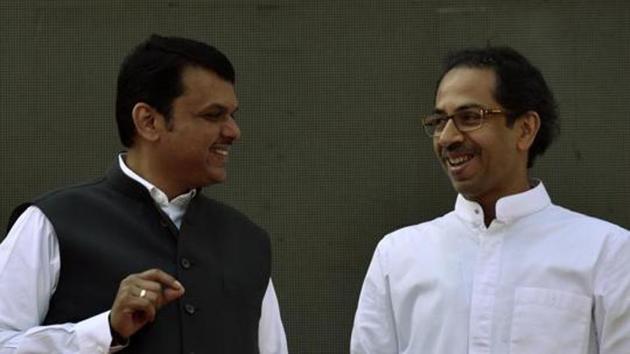 Maharashtra Chief Minister Devendra Fadnavis and Shiv Sena chief Uddhav Thackeray(HT file photo)